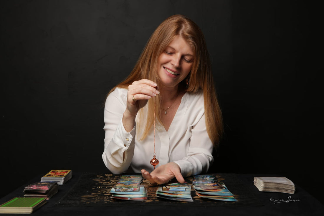 🔮 Saralou Voyance : Une guidance de cœur, d’âme et de lumière